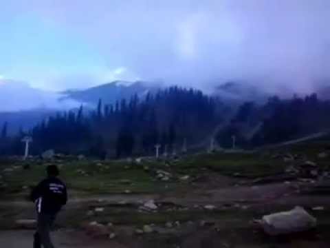 how to reach dharamsala from pathankot by train