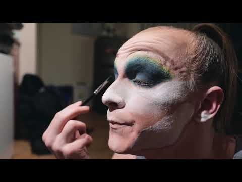 video-linktoworks-What is a Drag Queen?