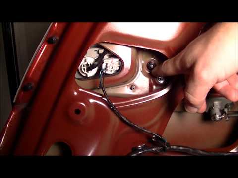 Hyundai Sonata (YF) Reverse Tail Light Assembly Removal And Install Part #1