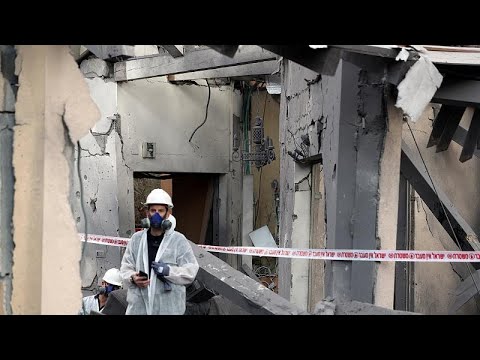 Israel: Rakete trifft Wohnhaus in der Nähe von Tel Av ...