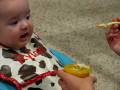 videos de Rylan (McKynsie's brother) tries cereal...