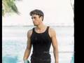 clip video Enrique Iglesias On Top Of You