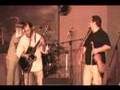 LOS CHANGOS EN LA PELUQUERIA PUB