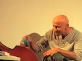 text by t�, louis sclavis on saxophone. slam session hosted by dgiz at l'atelier du plateau.
http://www.myspace.com/compagniedeluppercut