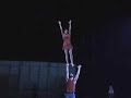 Main à main - Spectacle - École Nationale de Cirque Main à main - Spectacle - École Nationale de Cirque