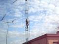 IZ2AMS climbing IO4T tower