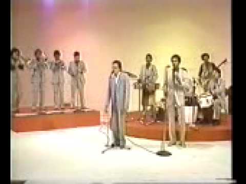 Alejate De Mi Hector Lavoe