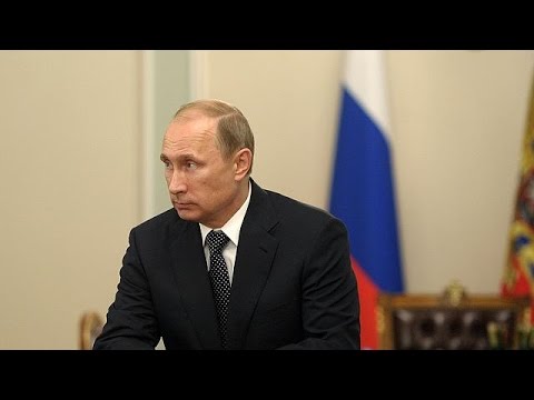 calls - Under increasing pressure from international leaders Russian President Vladimir Putin has called for a full investigation into the downed Malaysian airliner. It was Putin's first official...