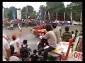 Atraksi gilas mobil Atraksi gilas mobil