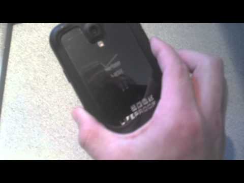 how to take off a lifeproof case