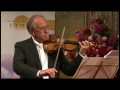 Musikalische Darbietung von Univ.-Prof. Dr. Gernot Gruber und Hon.-Prof. Dr. Gunther Gruber