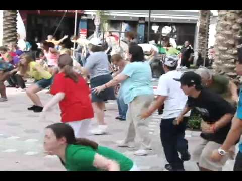UCC Flash Mob (EDIT)