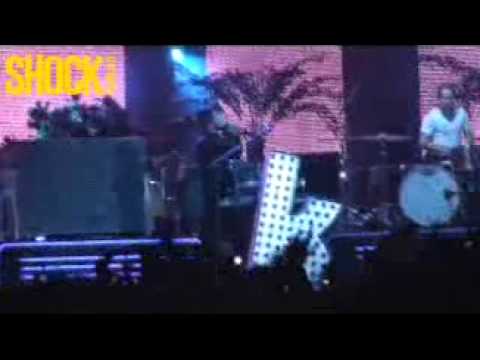 La banda estadounidense The Killers llega hoy para estremecer Lima