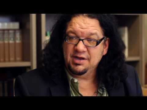 Libertarian - Penn Jillette (@pennjillette) is a magician and entertainer known for being half of the comedy duo Penn & Teller. Why are YOU a libertarian? Tell us in the c...