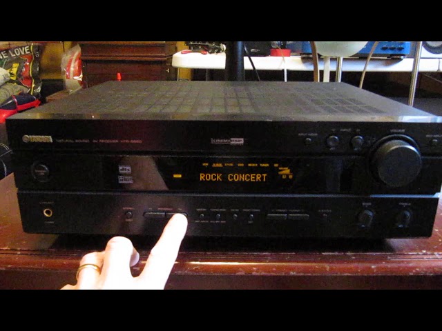 Yamaha Model HTR-5550 Natural Sound Cinema DSP Receiver Cir2000s in Arts & Collectibles in Mississauga / Peel Region