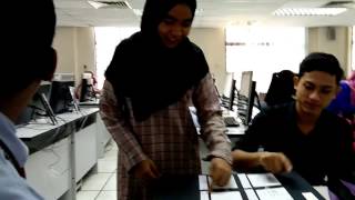 Mini Project Advertising (Reaksi Rakan Lain Terhadap Storyboard)