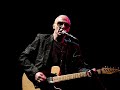 .@aronski Graham Parker says hai http://bit.ly/prtSr