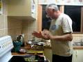 videos de how to cook an omlette