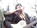 Buffy Saint Marie sings \"Universal Soldier\"