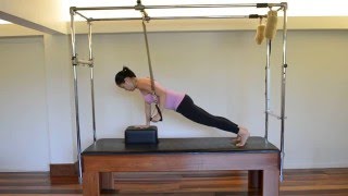 Prancha com Fortalecimento de Braços no Cadillac