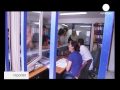 Reporter - Atenas: 800 inmigrantes sin papeles ocupan ilegalmente el antiguo Tribunal de Justicia