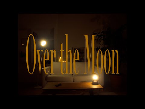 VivaOla - Over The Moon (feat. Sagiri Sól)、youtubeへの画像リンク