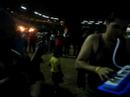kirash calentando antes de salir a escena xd
