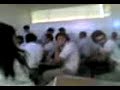todos volteando a la pared