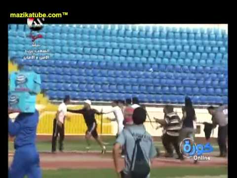 مشاجره بين لاعبى الإتحاد السكندرى وجماهيره