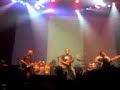 Ben Harper reprend Bob Marley \"Stand Up\"