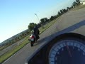 SV 650 + CBR 1100 XX in un piccolo kartodromo