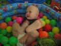 Sean in the  ball   pit /en el pelotero