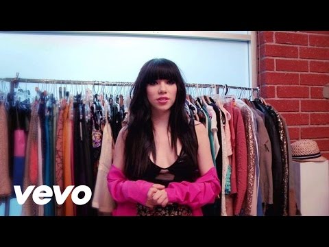 Carly Rae Jepsen - Carly Rae Jepsen -- Photoshoot (Cambio)