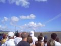 Koto-chan enjoys the show. The loud noise of the planes scared her a bit, but overall she really liked the show and all the big airplanes.