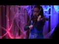 Mercedes Cheung Age7:Sarasate Zigeunerweisen (Amazing Performance in noisy, scare Halloween Banquet)