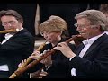 johann sebastian bach: st. john passion, bwv 245
nikolaus harnoncourt (conductor)
t�lzer knabenchor
kurt equiluz (tenor, eveangelist)
robert holl bass, jesus)
concentus musicus wien
