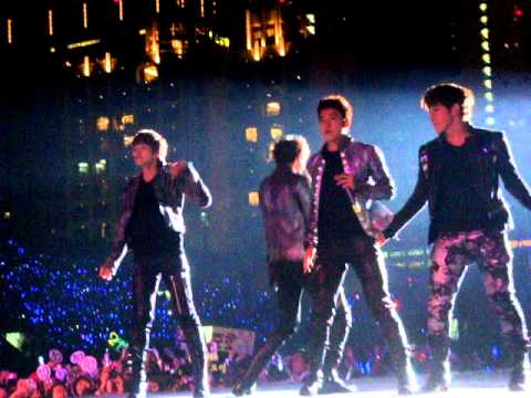 110122 台灣韓流風尚演唱會 2PM 10점 만점에 10점