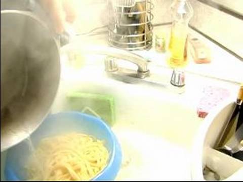 how to drain pasta