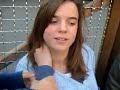 je m'apelle eva , j 'ai 14 ans ( en juin =d ) , j'habite � paris ! j'aime la photographie , la mode je peut pas m'en passer ! mon style de musique se tourne vers le jazz & hip hop. j'ai plus tot un caract�re exit� ... j'ai mes amis(es) : caroliine, clemence, nelly, victoire, clara, camille, virginie, tabatha, marine, ang�lina, stefan, geoffrey, letitia, roxane,oriane, dana, zo� et j'oublie pas les autr�s ( l ) ! j'ai aussi mes deux bf ` anne et alexandra. elles m'apportent beaucoup dans ma vie si compliqu�e ! 
j'ai des r�ves pleins la t�te ... !
j'aime voir de nouvelles chose, decouvrir de nouvelles personnalit�s , je suis plus t�t timide avec ceux que je ne connais pas forc�m�nt au depart ...