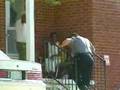 Neighbor Thwarts Metro Burglary