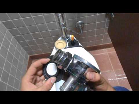 how to repair urinal flush valve