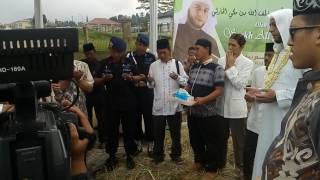 Proses Peletakan Batu Pertama