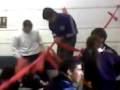 la barra mona en el aula