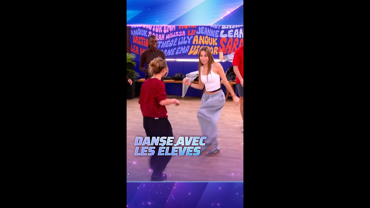 Un Duo Éblouissant : Élève et Professeur de la Star Academy Enchantent ...