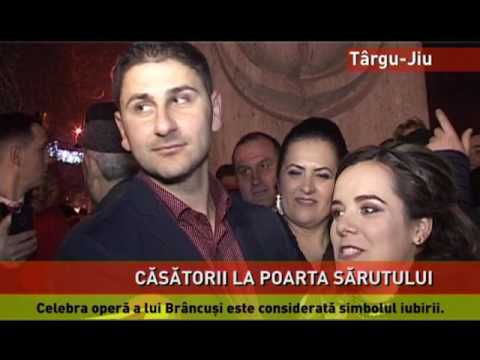 18 cupluri s-au căsătorit la Poarta Sărutului, în noaptea de Revelion