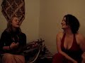 Æ : Aurelia Lucy Shrenker and Eva Salina Primack singing 