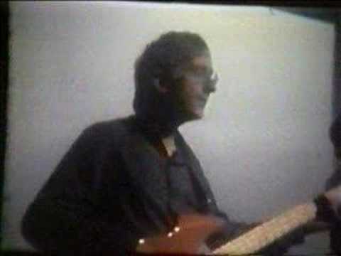 Everybody's - moody 1980's song this is just 1 picture per 5 seconds, it was decimated to fit on a web page, before the youtube days, i'm still trying to find the original...