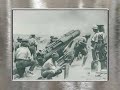 Bir hilâl uğruna, yâ Rab, ne güneşler batıyor! Ey, bu topraklar için toprağa düşmüş, asker! Gökten ecdâd inerek öpse o pâk alnı değer. Ne büyüksün ki kanın kurtarıyor Tevhid'i... Bedr'in arslanları ancak, bu kadar şanlı idi. 