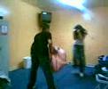 Adonai jovenes fighting