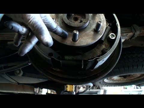 1999 Chevy Tahoe Rear Shoe Replacement (Part 2) – EricTheCarGuy